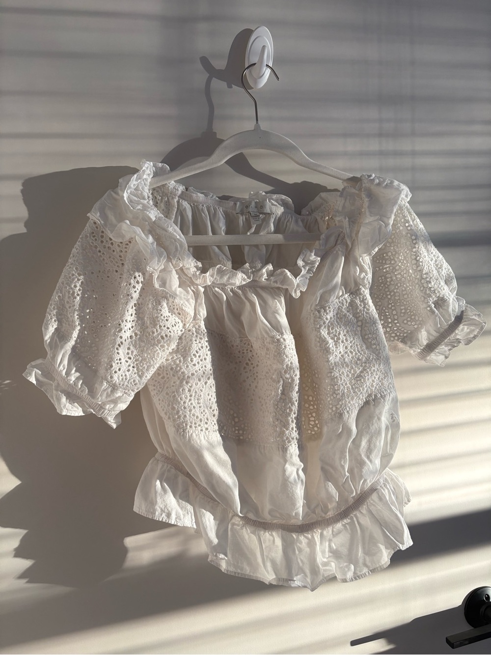 Anthropologie Eri + Ali White Eyelet Off-Shoulder Top Cottagecore Boho Peasant